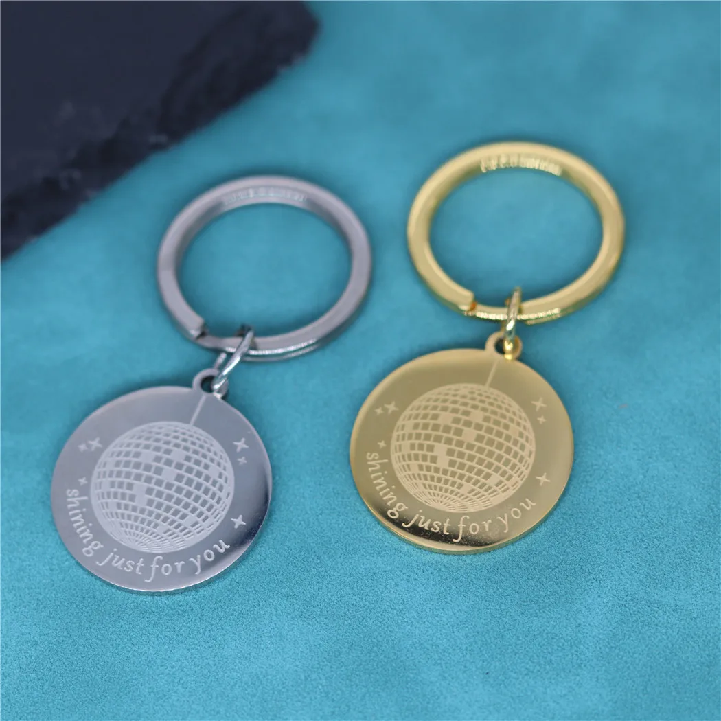 Stainless Steel Aggressive Face Pendant Keychain Keyring Men Women Fashion Jewelry Gifts