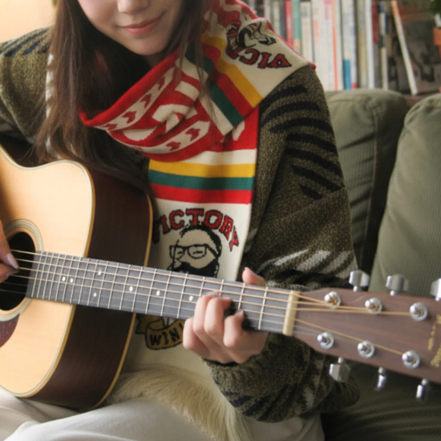 Maden المرأة WIN LIFE الأحمر الأبيض وشاح بطل شال مروحة الرجعية هامش محبوك كرة القدم الداعم الشتاء الدافئ التبعي #6