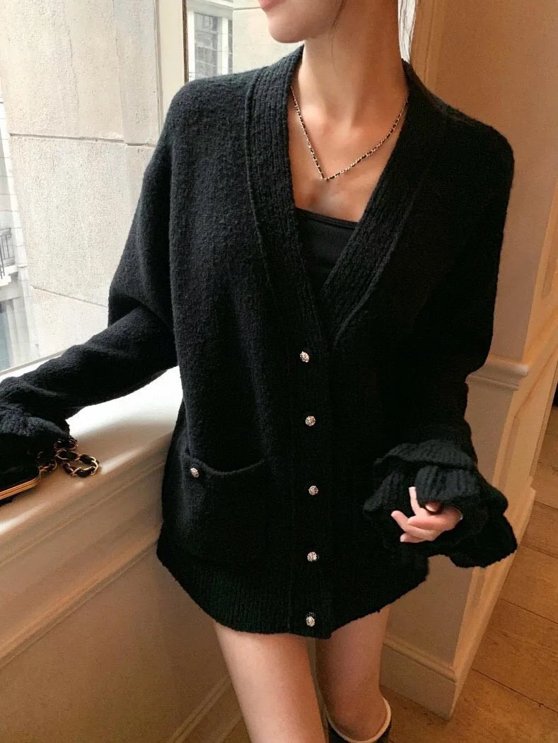 2024 New Autumn Fashion Wool Cashmere Knitting Women Sweater V-neck Single Breasted Flare Long Sleeve Pockets Sweet Cardigans