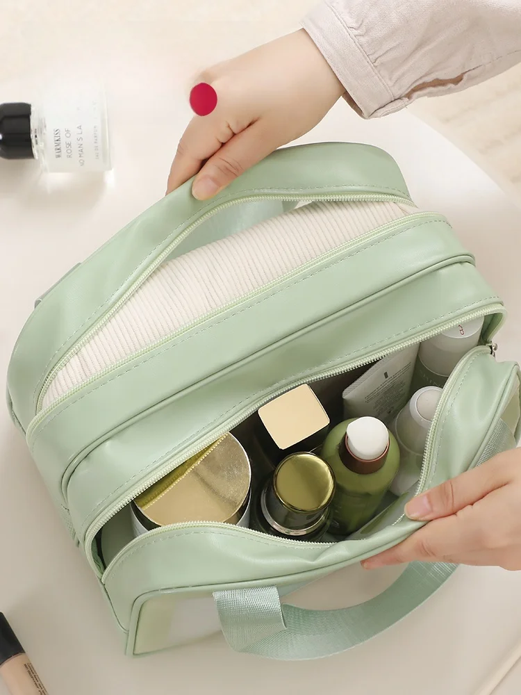 bolsa-de-viagem-transparente-a-prova-d'Agua-para-cosmeticos-fs-com-separacao-de-seco-e-molhado-para-banho-e-natacao