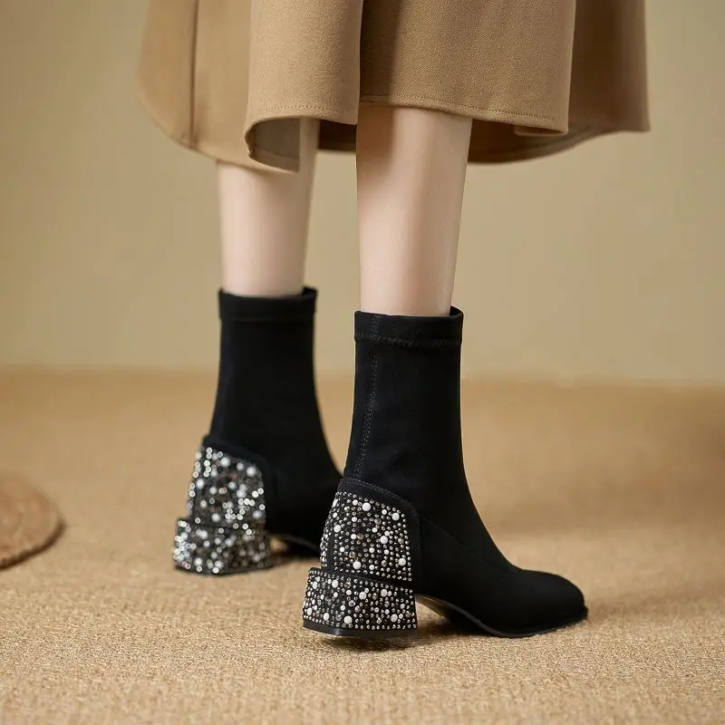 Female Short Shoes Elegant With Medium Heels Pearl Korean Style Suede Women's Ankle Boots New In Trend 2025 Fashion Hot Booties