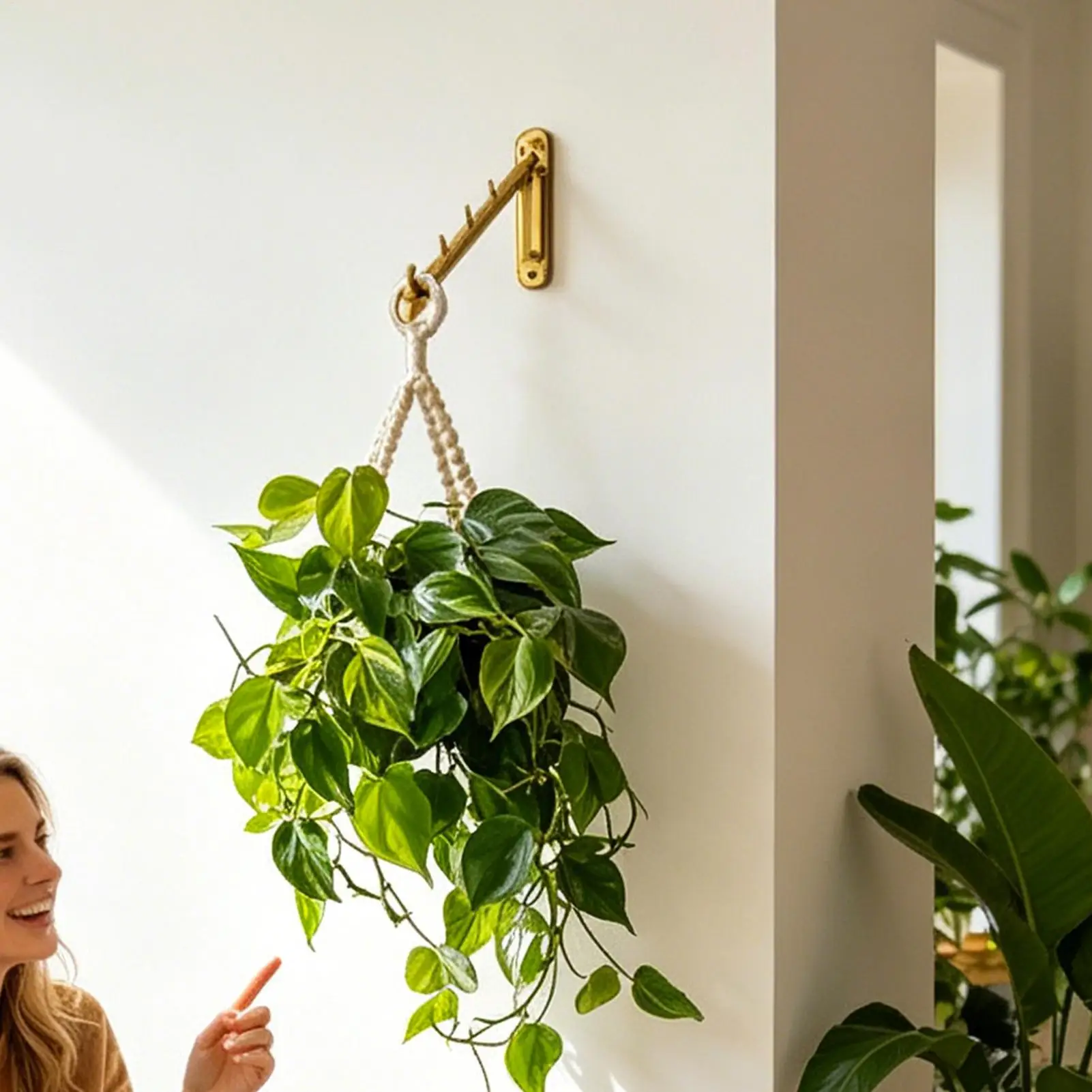 Wall Plant Hanger Hook Multi-Hook Space-Saving Bracket Heavy Duty Wall-Mounted Plant Holder for Baskets Bird Feeder Lantern