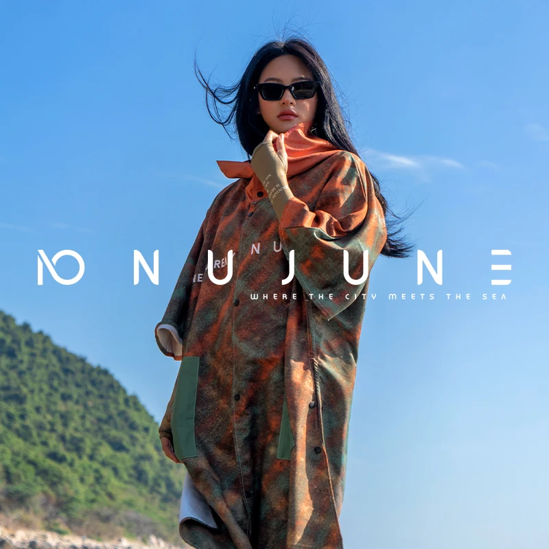 

Новая водонепроницаемая накидка-пончо Nu-June для смены одежды на открытом воздухе, для серфинга, фитнеса, с капюшоном, ветрозащитная, с принтом, большая куртка-накидка для взрослых