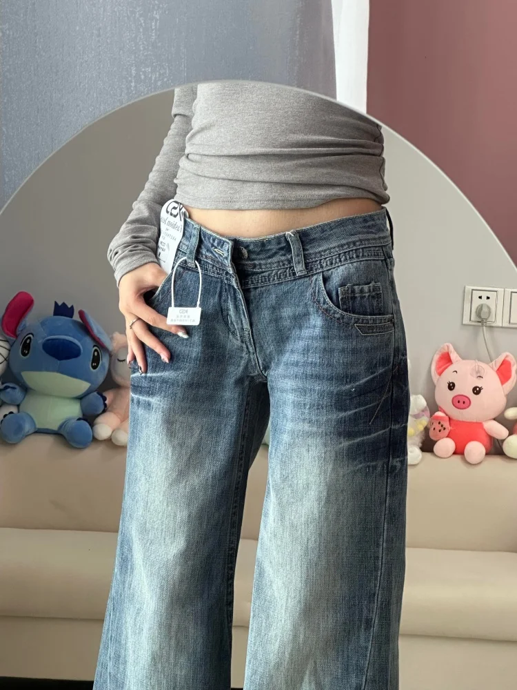 Damskie jeansy plus size w stylu retro z szerokimi nogawkami, ocieplane, luźne, nie obcisłe, wyszczuplające spodnie dzwony na jesień i zimę.