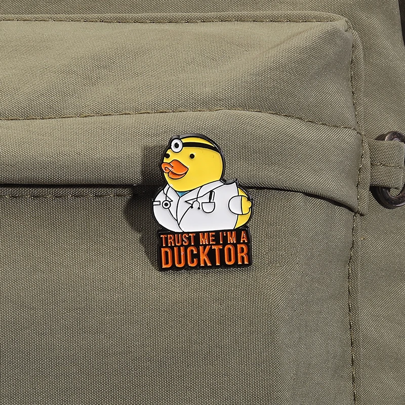Trust Me I'm A Doctor Enamel Pin Cartoon Ducktor Veterinary Funny Humorous Animal Brooches Lapel Badge Jewelry Gifts For Friends - view 6