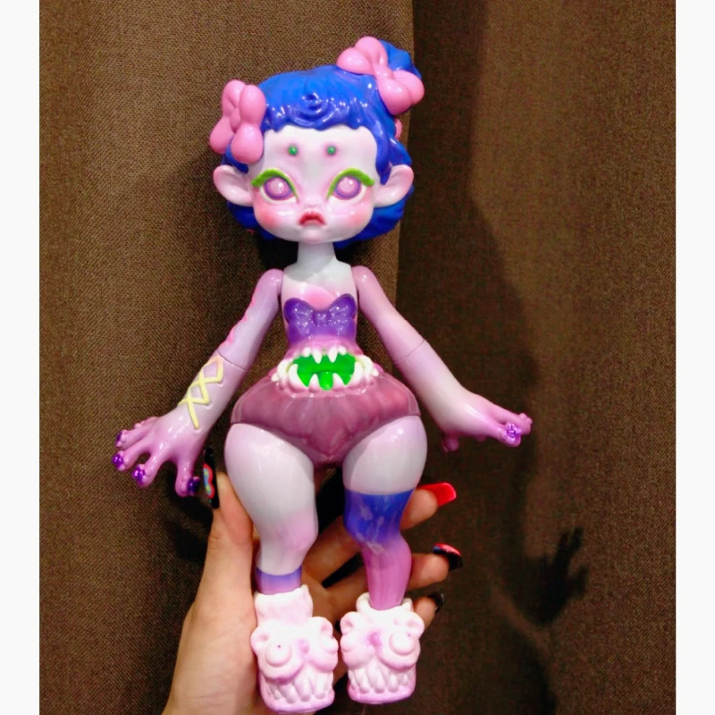 

SUVII Angel Figure Doll Sad Lost Angel Epic Doll Vintage Gothic Heaven Beauty Designers Toy Art Collection