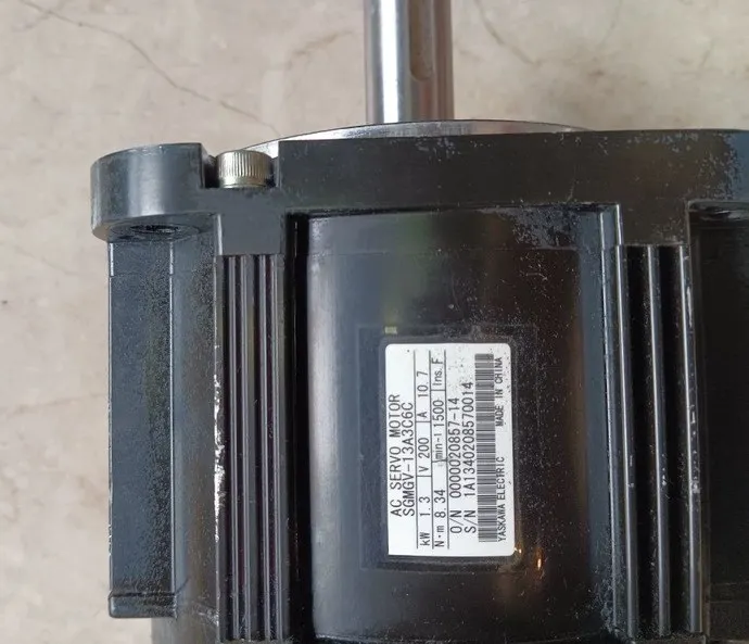 Yaskawa servo motor SGMGV-13A3C6C