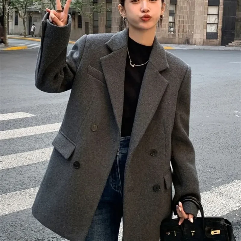 

British Style Woolen Coat Women's 2026 Autumn Winter New Retro Suit Jacket Ladies Micro-fat Wool Outerwear Loose Blazer Outcoat