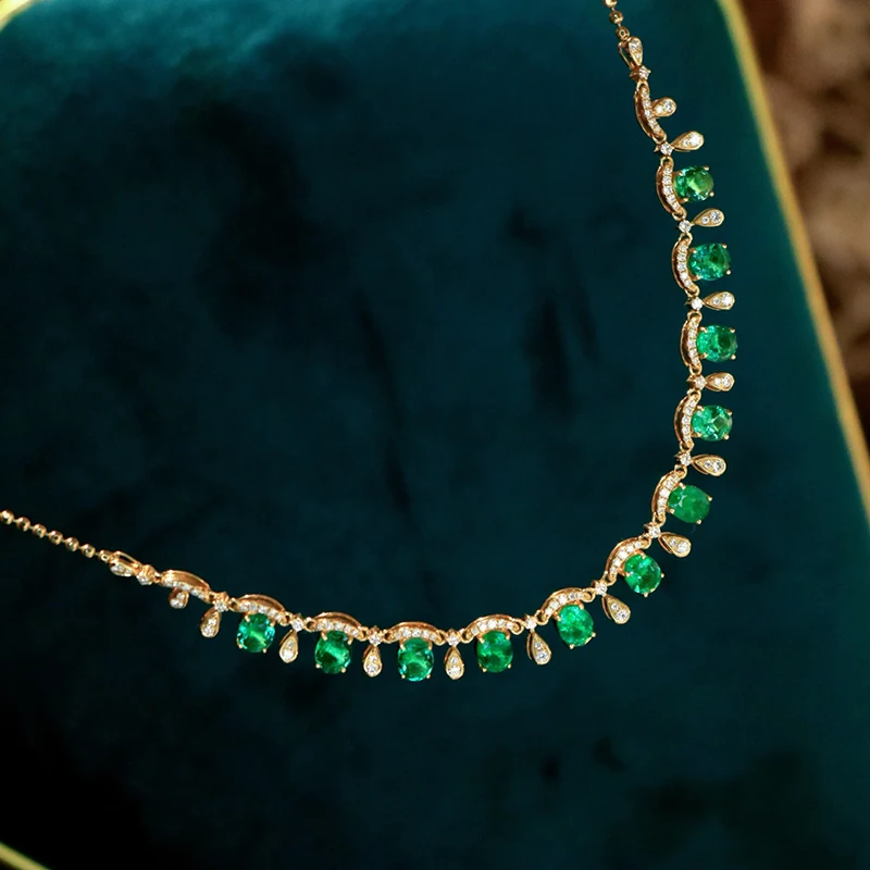 KUGG 100% 18K Yellow Gold Necklace Luxury Elegant Style Shiny Diamond Natural Emerald Necklace for Women High Party Jewelry