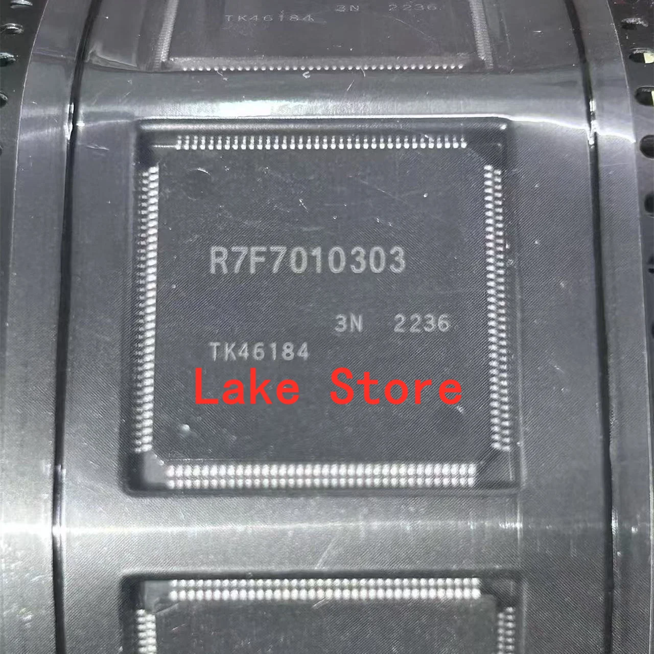 1-10PCS R7F7010303 10303 QFP NEW