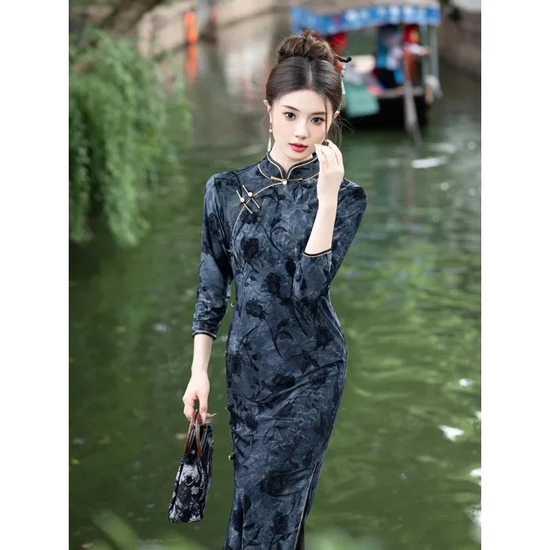 Chinese Tradition Style Girl Qipao Dresses Black Rose Stand Up Collar Mid Sleeve Modern Cheongsam Elegant Women Evening Dresses