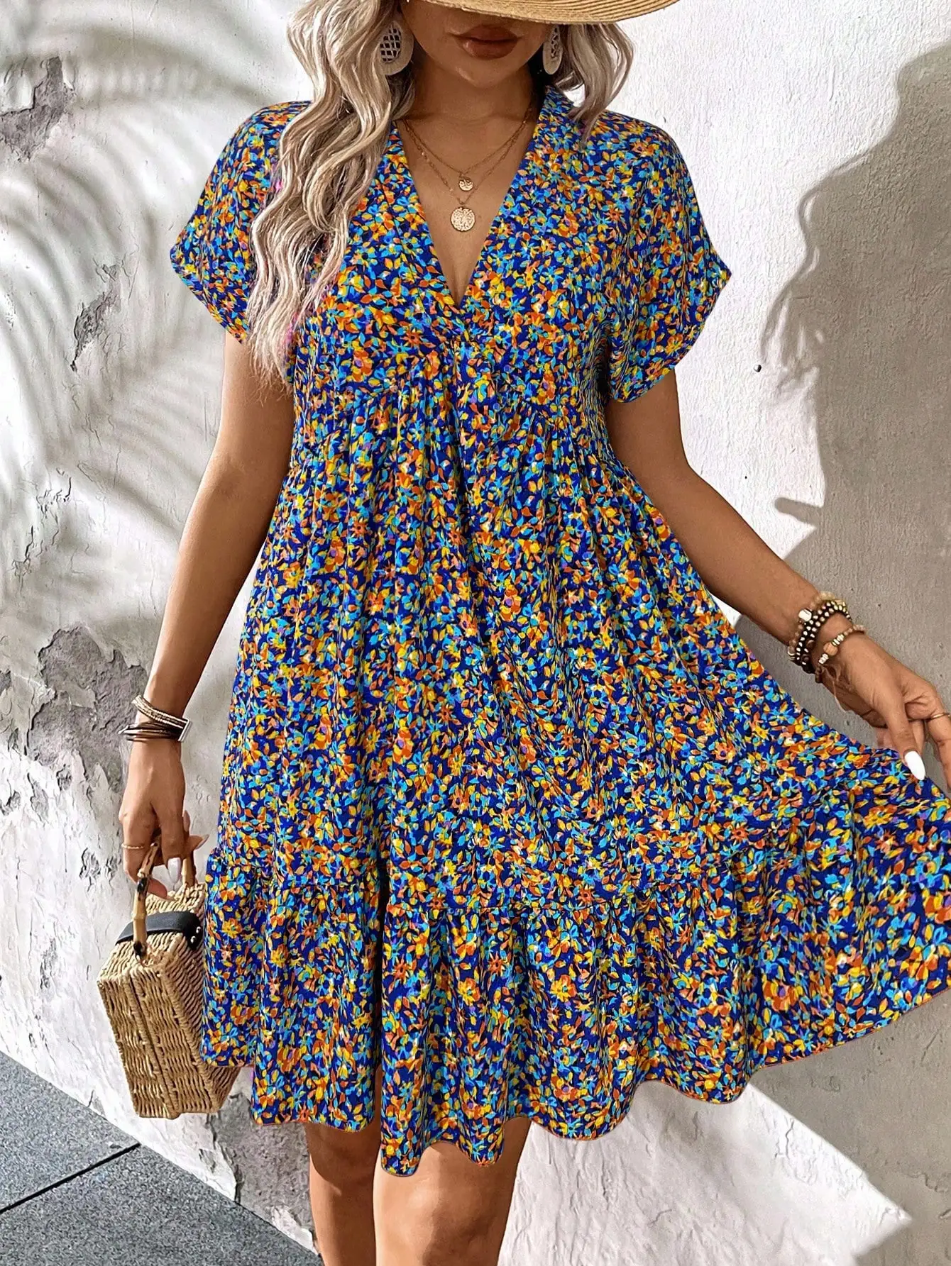 

V-Neck Short Sleeve Floral Tiered Dress for Summer Vacation