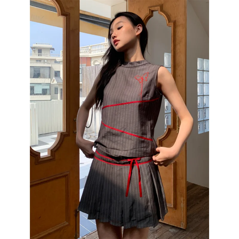 

2024 Summer NEW Grey Two Piece Set Women Academic vertical Grain Spicy Girl Short Irregular A-line Skirt Elegant Ball Dress ﻿