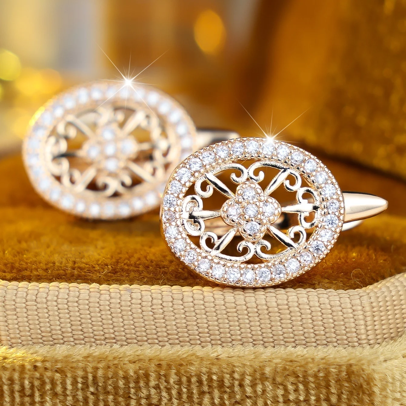 Small Geometric Skeleton Flower White Zircon Stone Trendy Hoop Earrings Luxuxry Female Gold Color Wedding Jewelry For Women