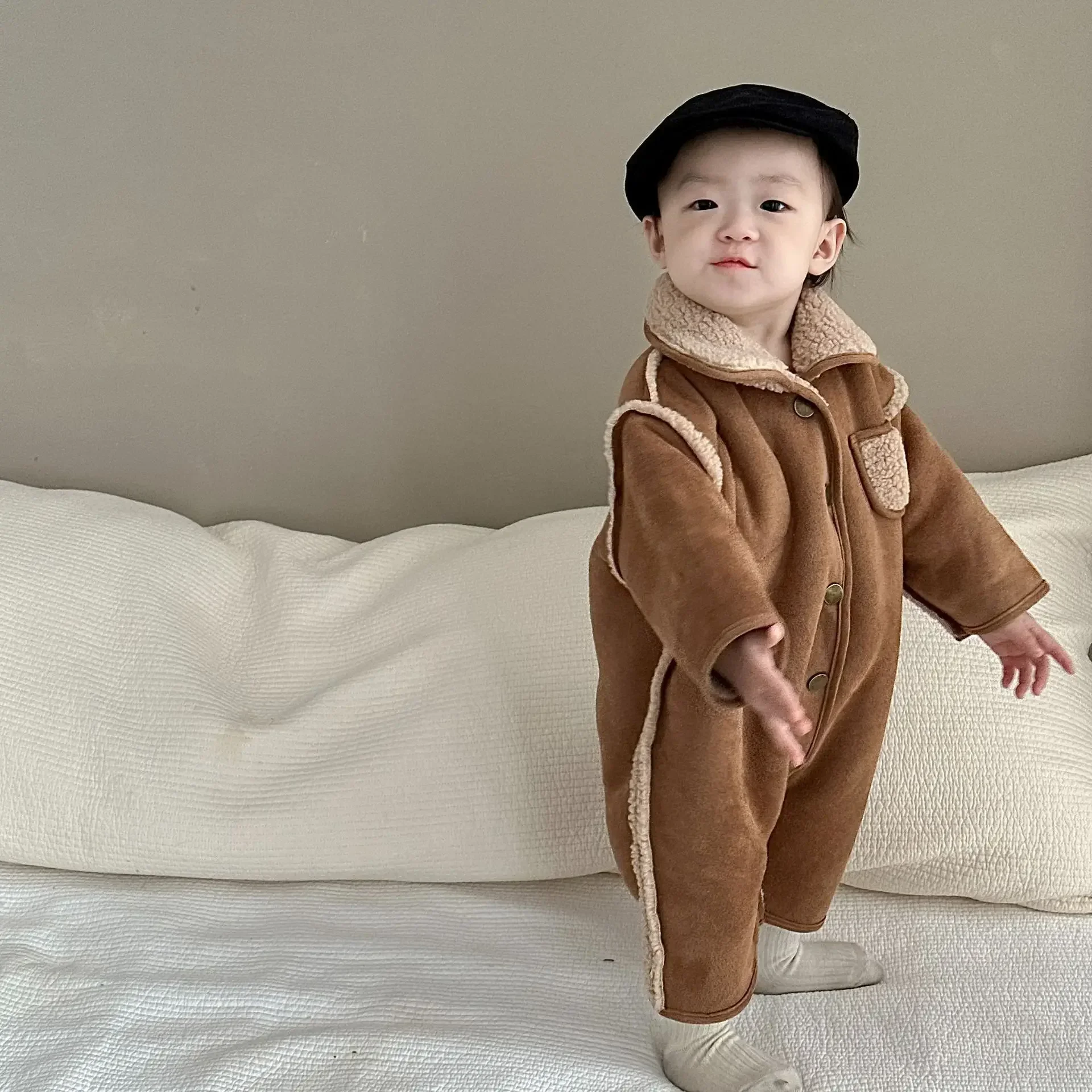 Baby Autumn and Winter Clothes Korean Children Clothing Baby Outdoor Clothes Winter Fur Rompers Boys and Girls Plush Jumpsuit