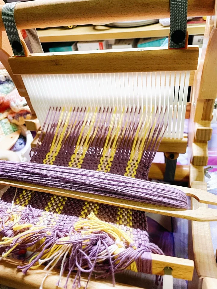 Portable Mini Table Loom ZZ201 Split Hand Weaving Frame Easy DIY Textile Craft Machine For Adults