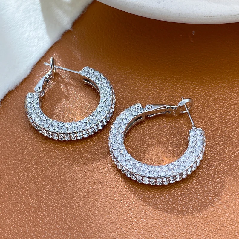 Personalized fashion exaggerated full diamond geometric earrings women's exquisite light luxury versatile super flash earrings
