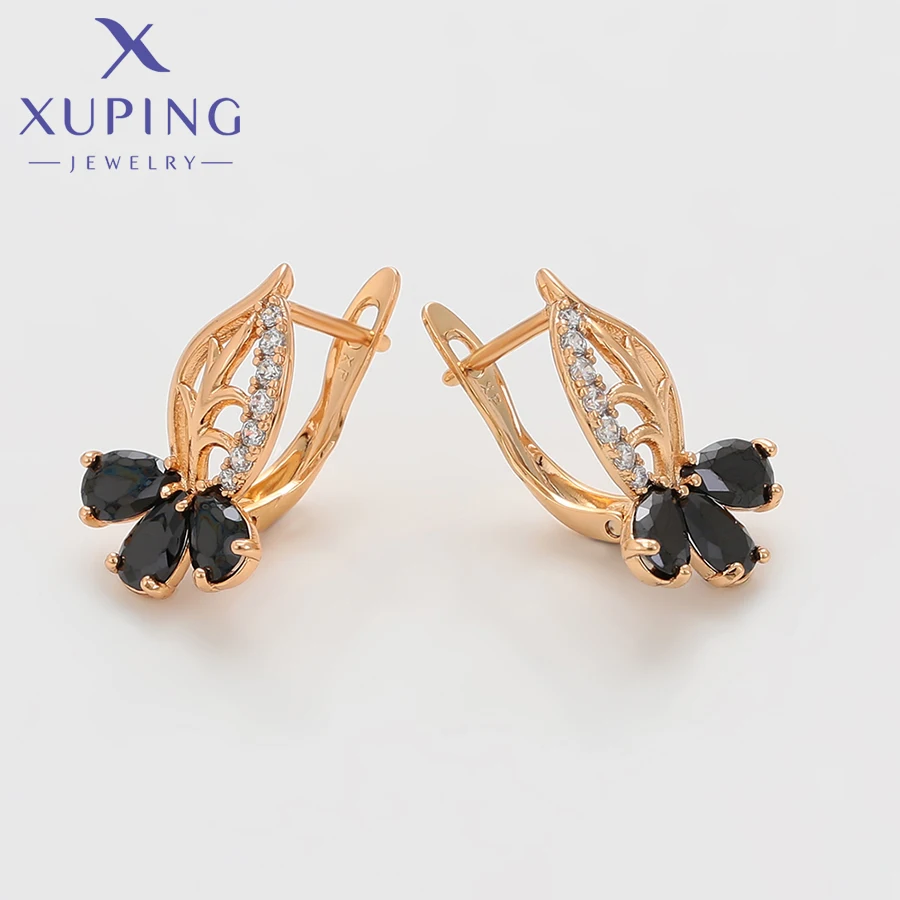 Xuping Jewelry Fashion Leaf Shaped Earring Charm Hoop Earrings for Women of Gold Color Party Birthday Gift S00077792