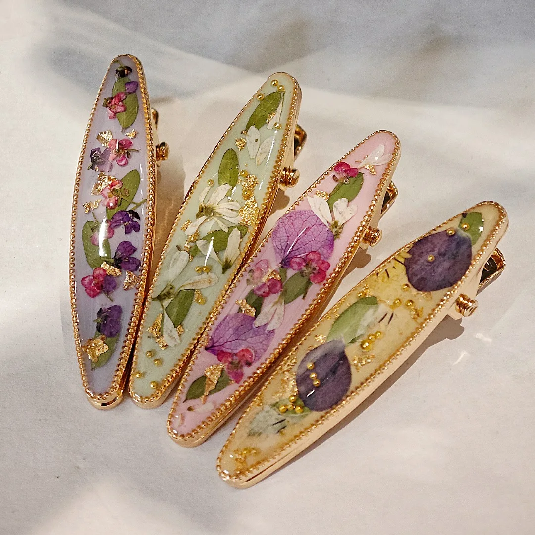 

3338 Wholesale Handmade Floral Real Flower Hair Clip Duckbill Clip Artistic Retro Side Clip Hair Accessory Christmas Gift