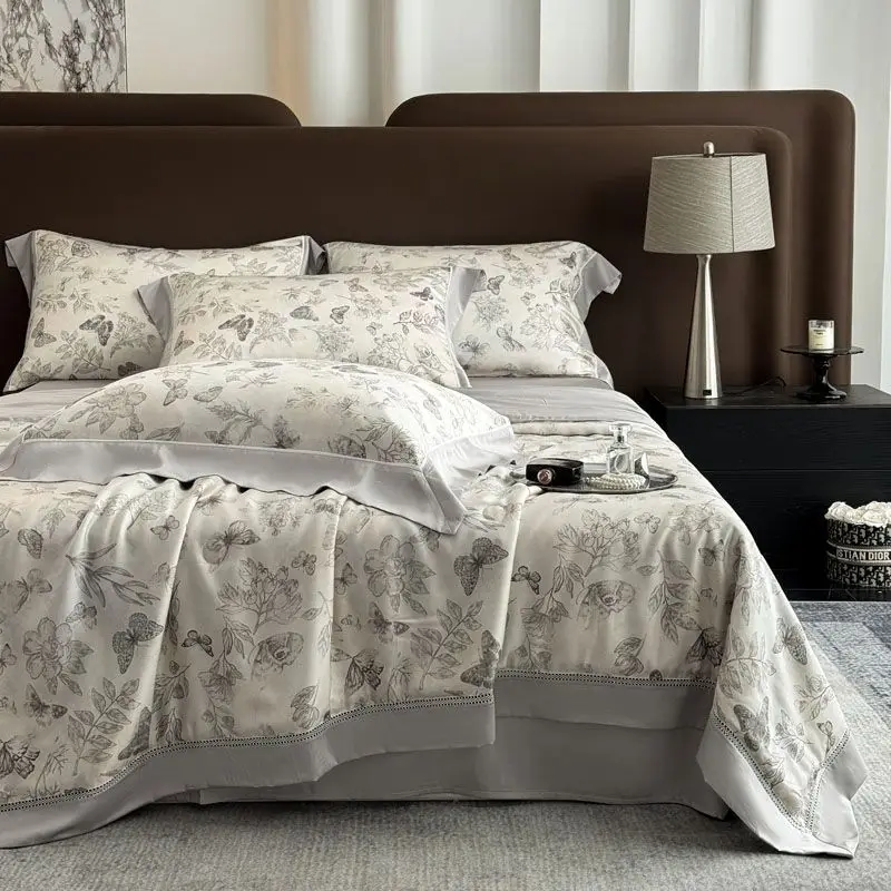 

Customizable European 80s Lenzing Tencel summer quilt four-piece skin-friendly cool led luxury high-end air conditioner quilt