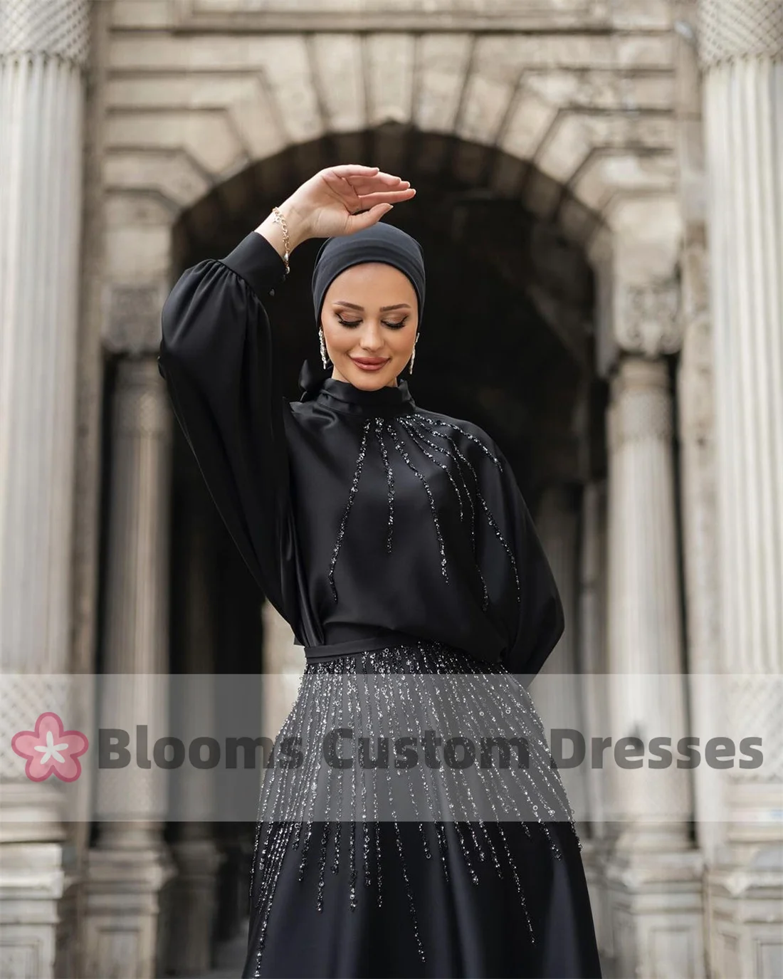 Blooms Beads Sequined Full Sleeve Prom Dresses Saudi Black Satin Formal Party Dress Elegant High Neck A-Line Evening Gown