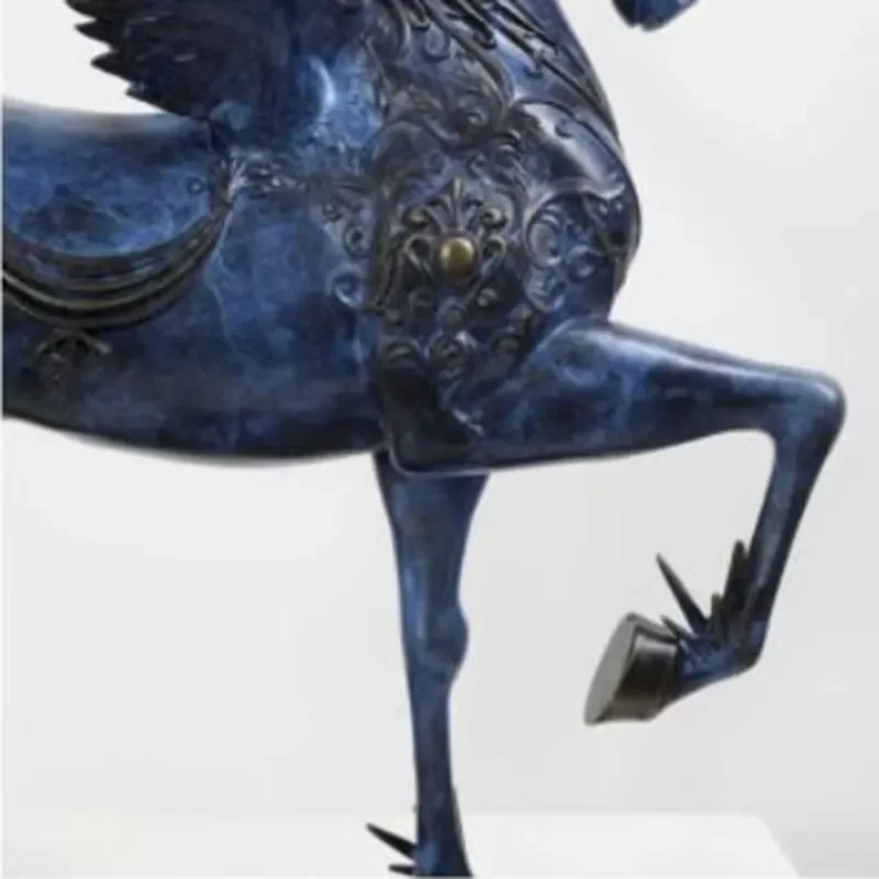 Modern European Bronze Animal Sculpture for Home Garden Park Decor Custom Metal Craft Figure Outdoor Indoor Artwork Statue