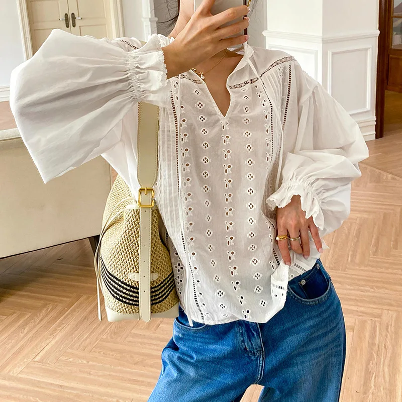 

2025 Autumn New French White Shirt Hollow Embroidery Trumpet Long Sleeve Boho Shirt Blouse Women's Tassel V-Neck Cotton Top