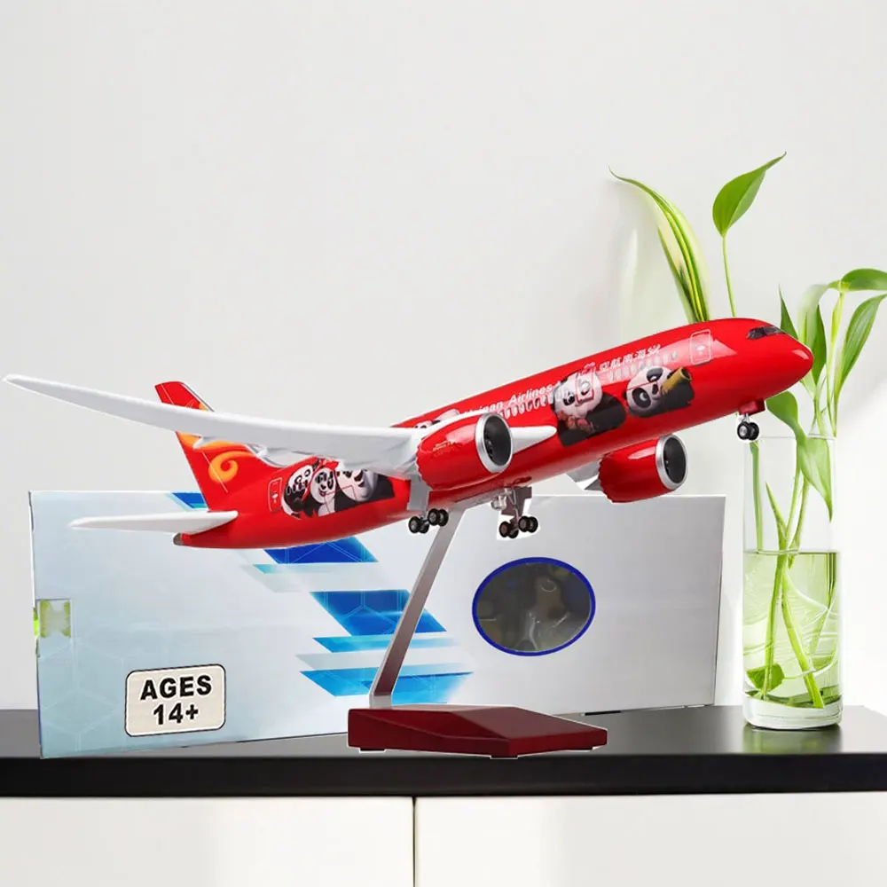 

B787 Resin Aircraft 47CM 1:130 Ratio Hainan Airlines Panda Light Wheel Collection Display Airplanes Decoration Plane Model