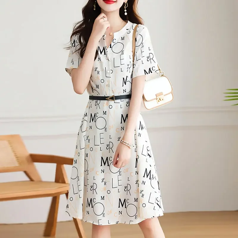 Robe mi-longue en Satin pour femmes, en mousseline de soie, à bandes, manches courtes, bon marché, décontractée, esthétique pour jeunes, élégante et jolie Chic