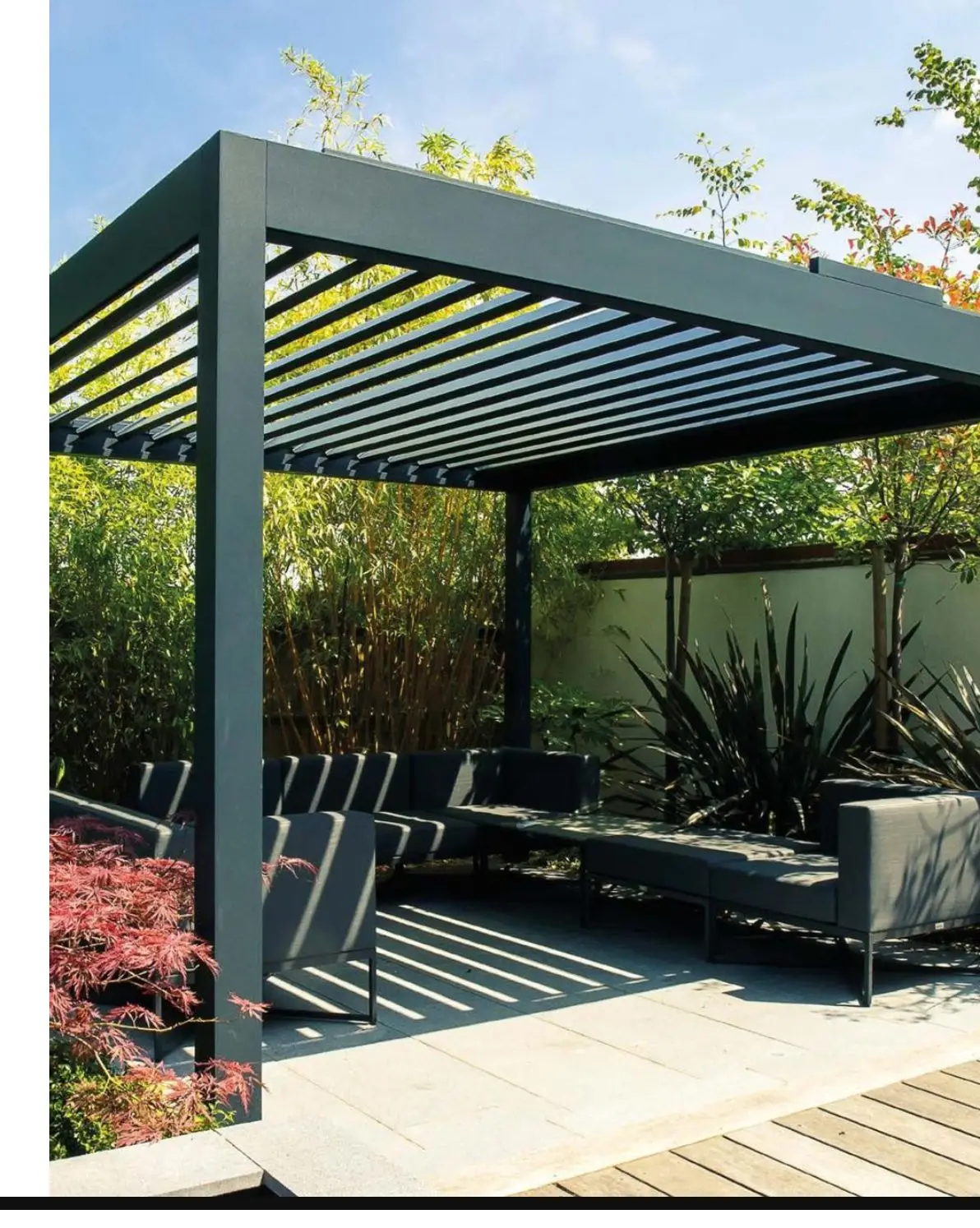 Large Size Adjustable Gazebo Modern Style Hurricane Resistant Rainproof Louvered Pergola with Aluminum Alloy Frame for Garden