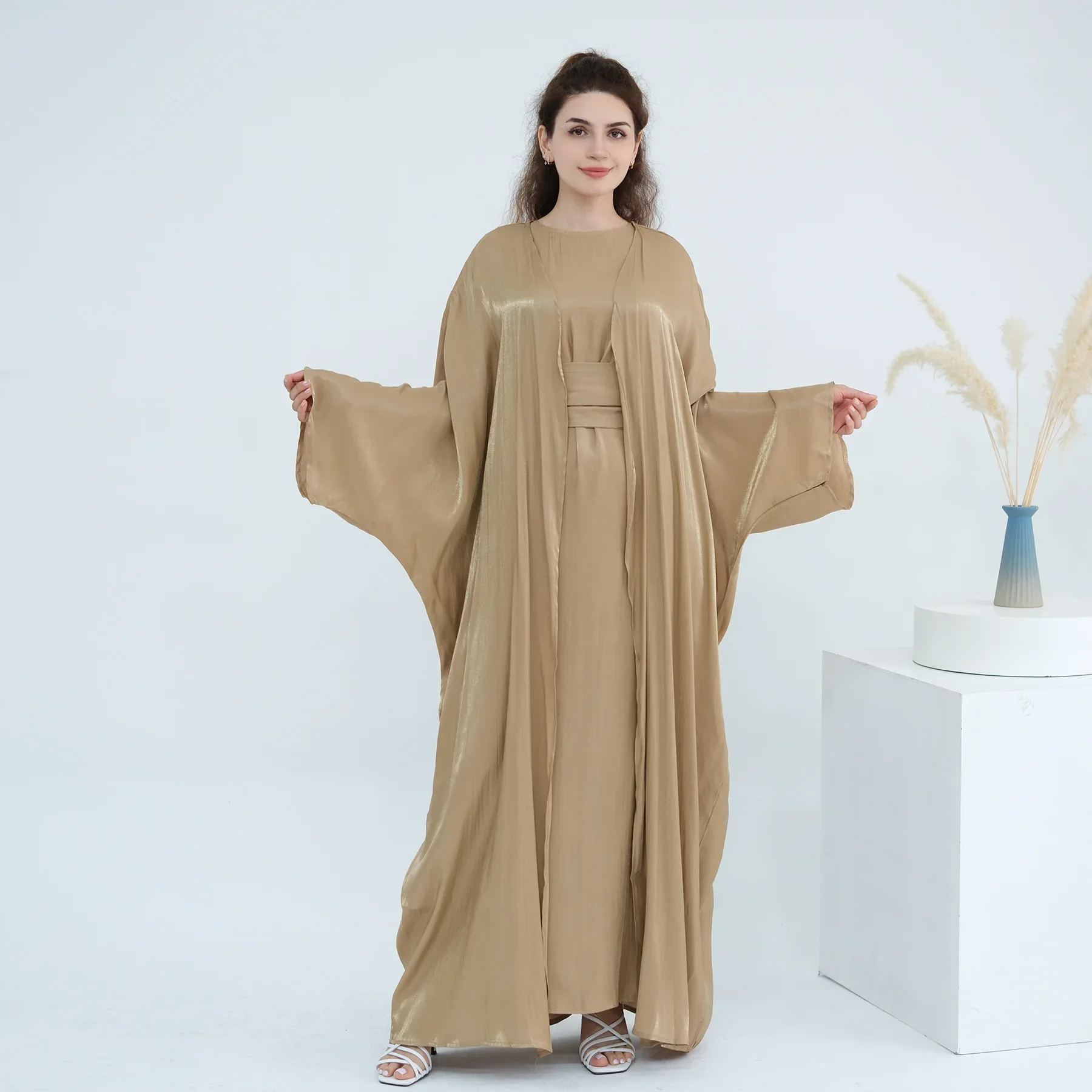 

Eid Shiny 2 Piece Abaya Set Clothes for Muslim Women Cardigan Kimnon with Inner Dress Sets Ramadan Kaftan Robe Islamic Outfits