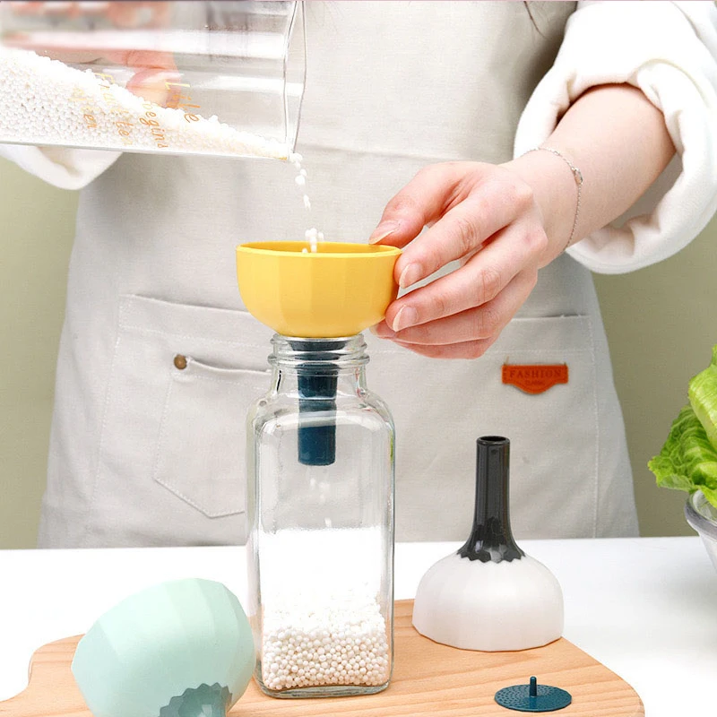 Multifunctional Oil Funnel Kitchen Funnel With Filter Plastic Funnel Heat Resistant Oil Funnel Kitchen Tool Small Bore Dispenser