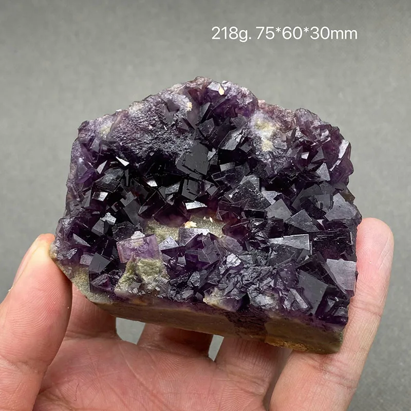 100% natural purple window fluorite mineral specimen stone healing crystal gem home decoration collection