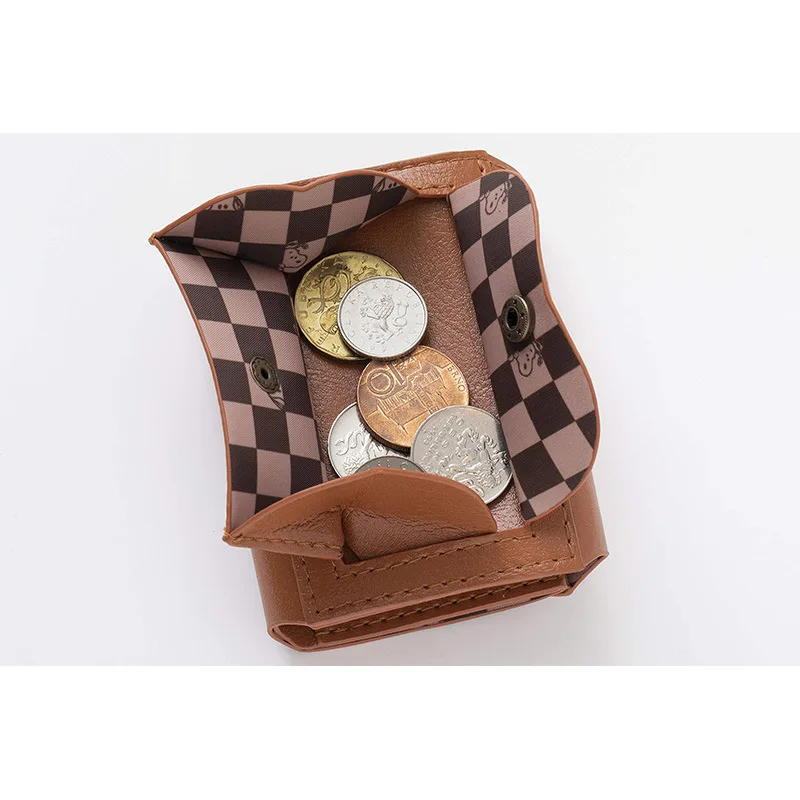 Portfel unisex Snoopy, składany na trzy, z ekoskóry, uroczy, wielofunkcyjny portfelik na monety dla kobiet i mężczyzn.