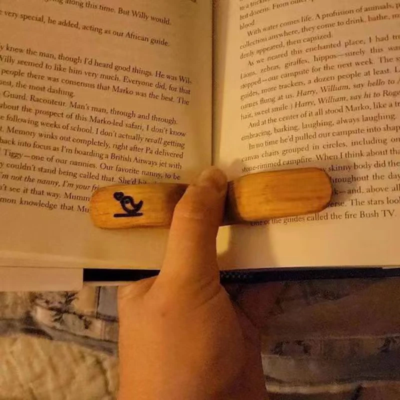 Pembatas buku jempol kayu satu tangan membaca buku jempol dukungan buku halaman pemegang pembatas buku untuk pecinta buku alat bantu membaca cepat