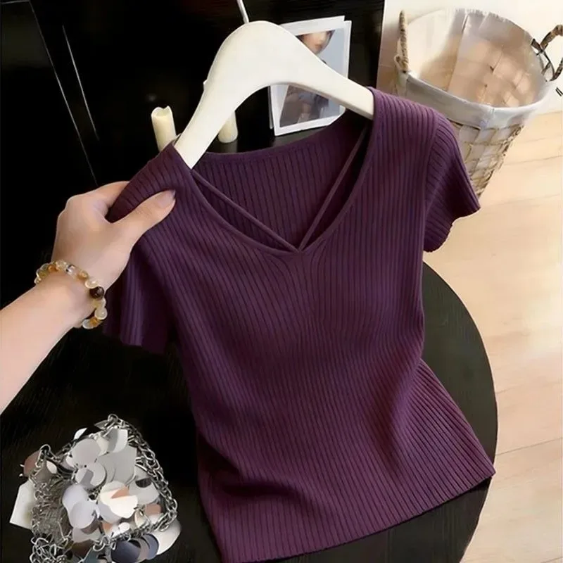 Women's Knitted Pullover Sweater 2026 Summer V-neck Short Sleeve Be All-match Female Sweater Design Sense Fashion Ladies Tops