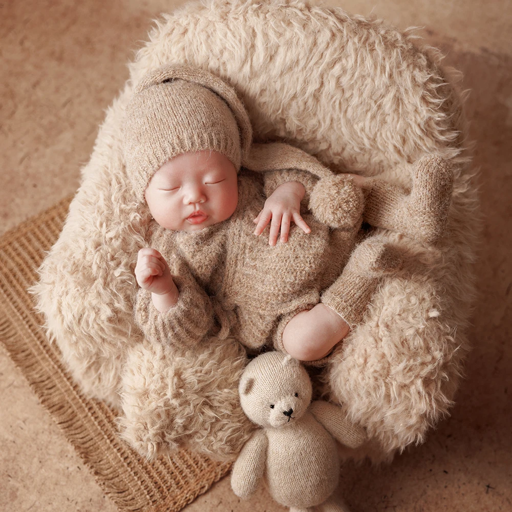 

0-1 Month Newborn Photography Props Ins Theme Kintted Outfits with Matching Nightcap and Teddy Bear for Baby Photography Prop