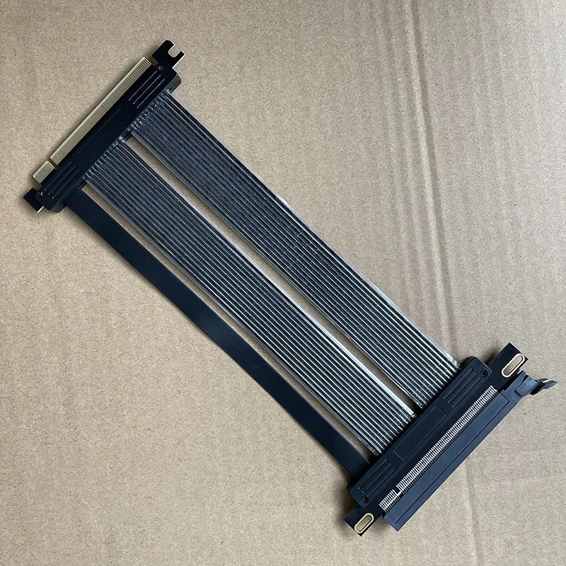 Riser Professional PCIe 4.0 x16 Extension Cable High-End Graphics Cards Gen4 16x Riser Flexible Extender 90/180 Degree GPU