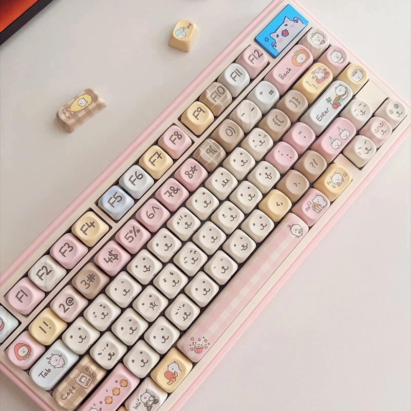 New Pink Cute Bear PBT Keycaps Set,130 Keys Custom MOA Profile Dye-Sublimation Doubleshot Keyboard Caps For Mechanical Keyboard