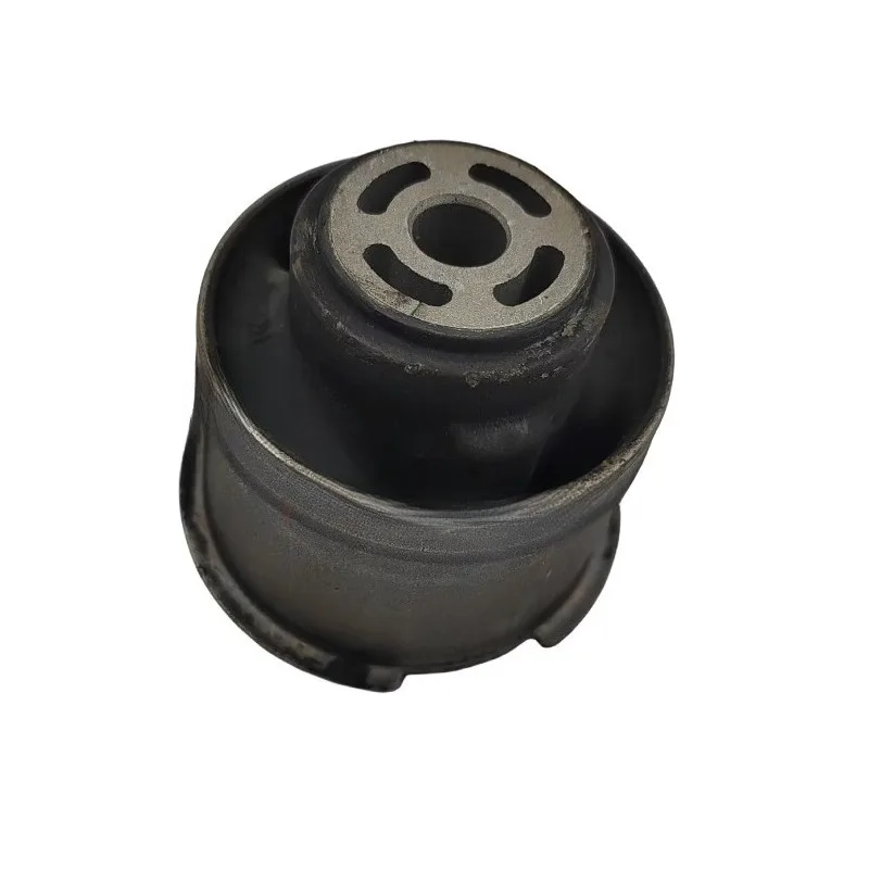Echte achteras rubberen bus frame achteras bus voor Chery E3 Kaiyi E3 V3 Carry K50 K60