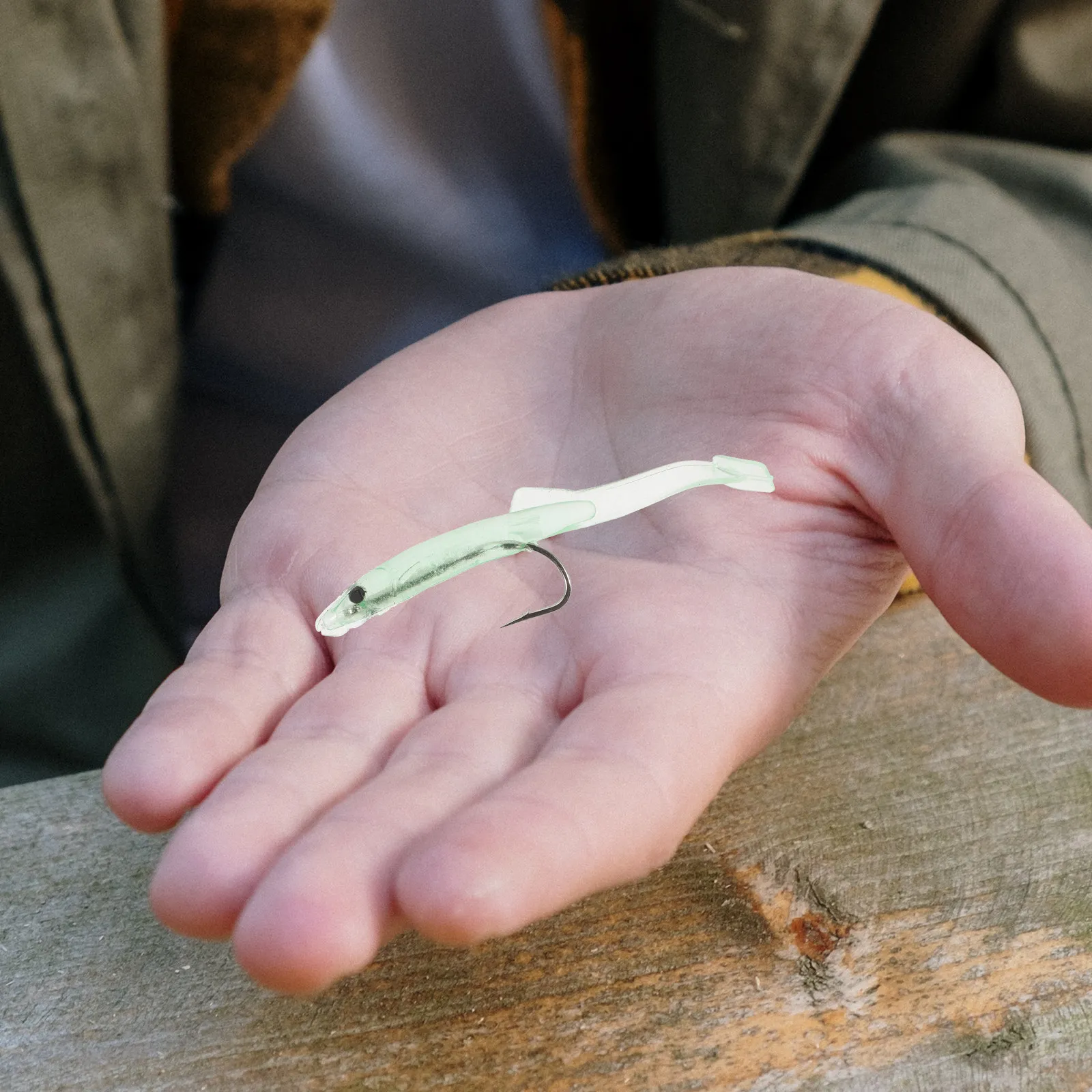 8-iscas-artificiais-fluorescentes-que-afundam-vividas-e-reutilizaveis-para-pesca-em-Agua-doce-e-salgada