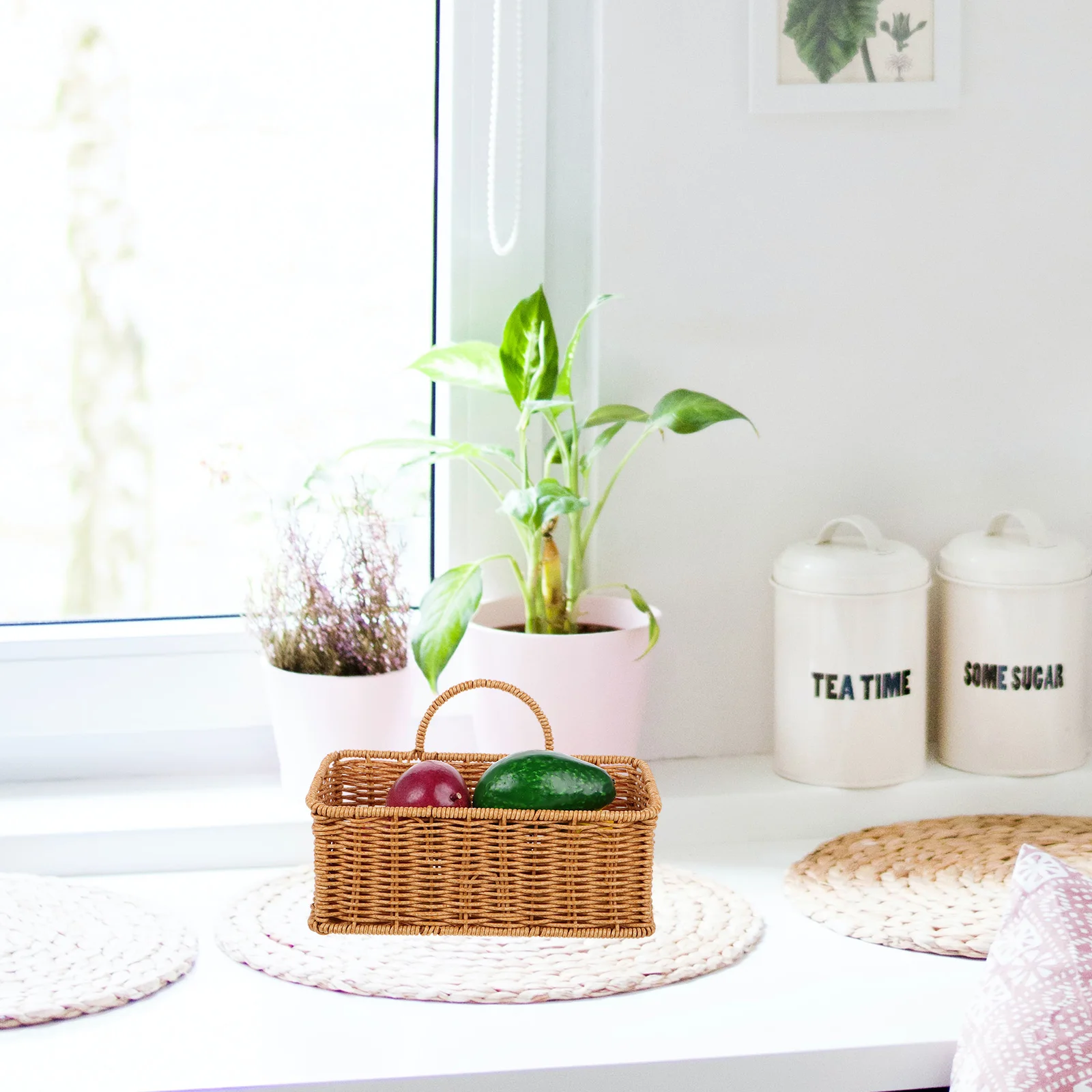 

Vintage Wall Mounted Rattan Storage Basket Durable Hanging Organizer For Kitchen MultiFunctional Vegetable Fruit Container