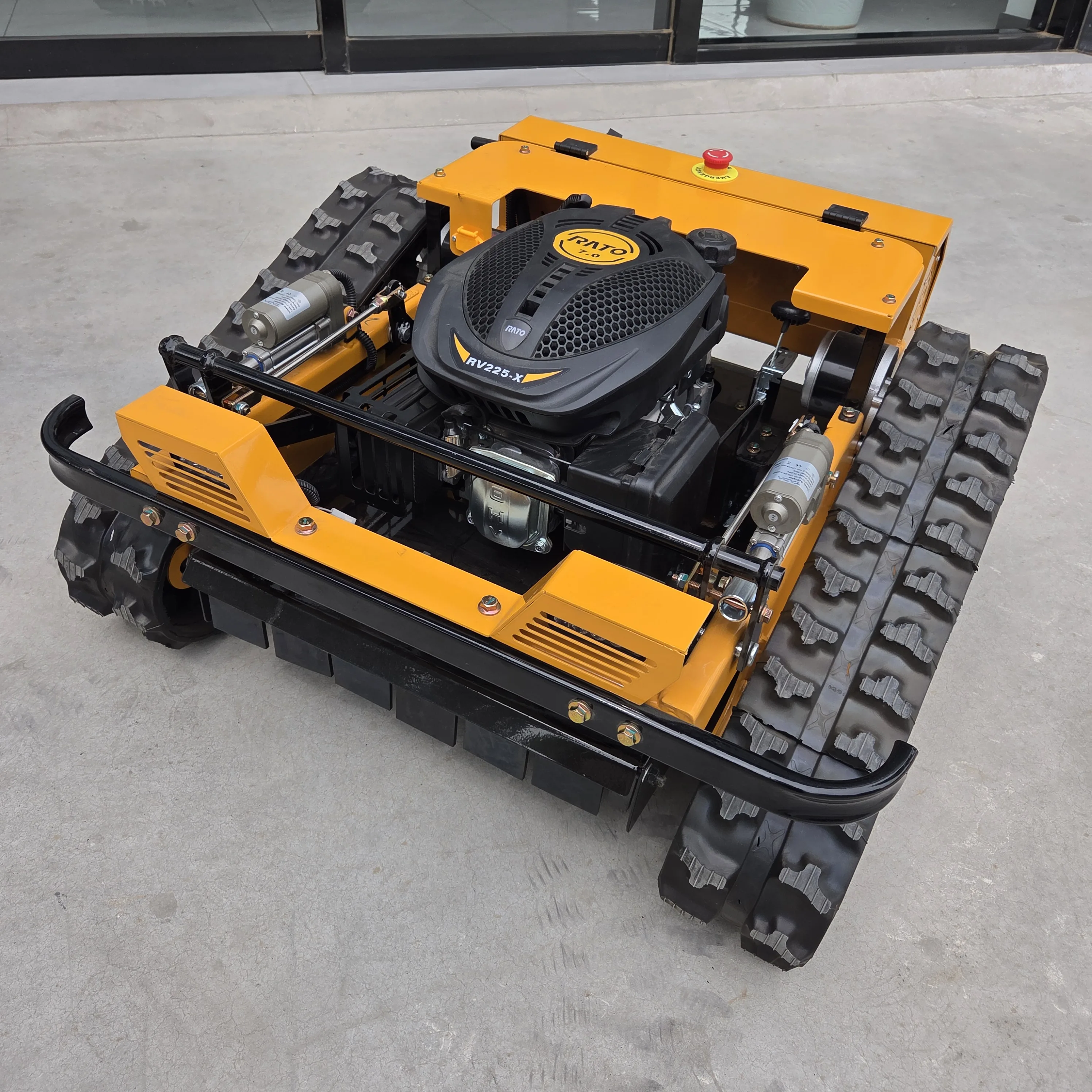 ปรับแต่งเครื่องตัดหญ้าตีนตะขาบควบคุมระยะไกลทุกพื้นที่ไร้สายขับเคลื่อนด้วยตนเองด้วยปุ่มเดียวไฟฟ้าเริ่มตัดหญ้าที่มีประสิทธิภาพ