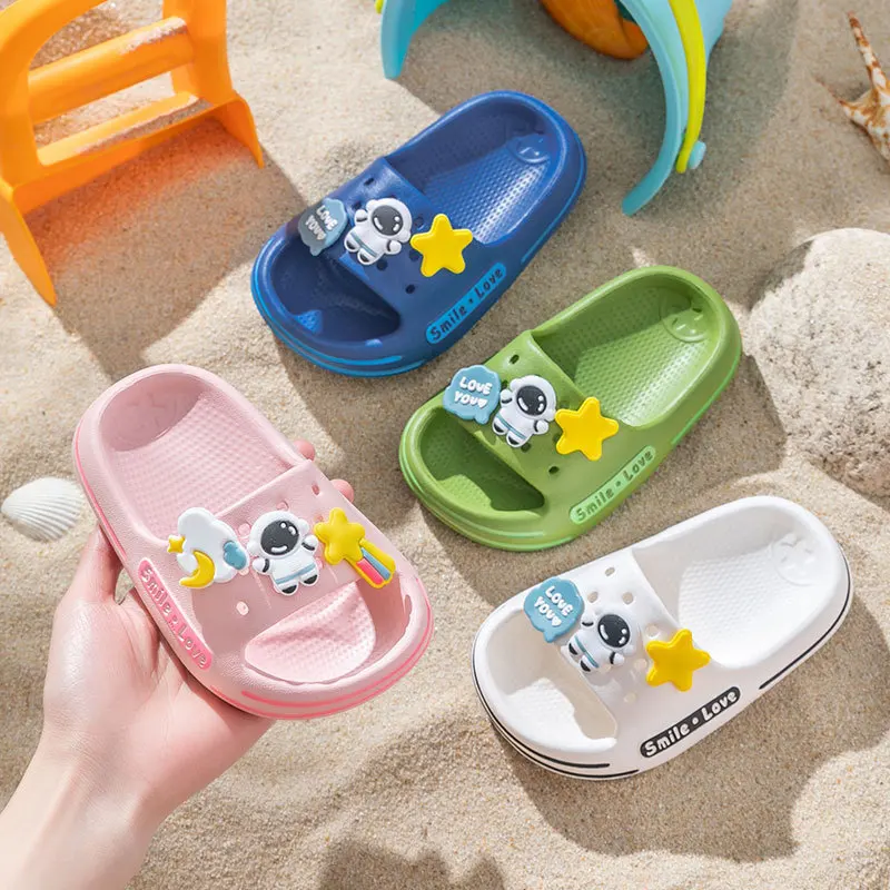 Spaceman Slippers For Children Home Indoor Slides Cute Astronaut Anti-Slip Bathroom Baby Outdoor Sandals For Boys And Girls