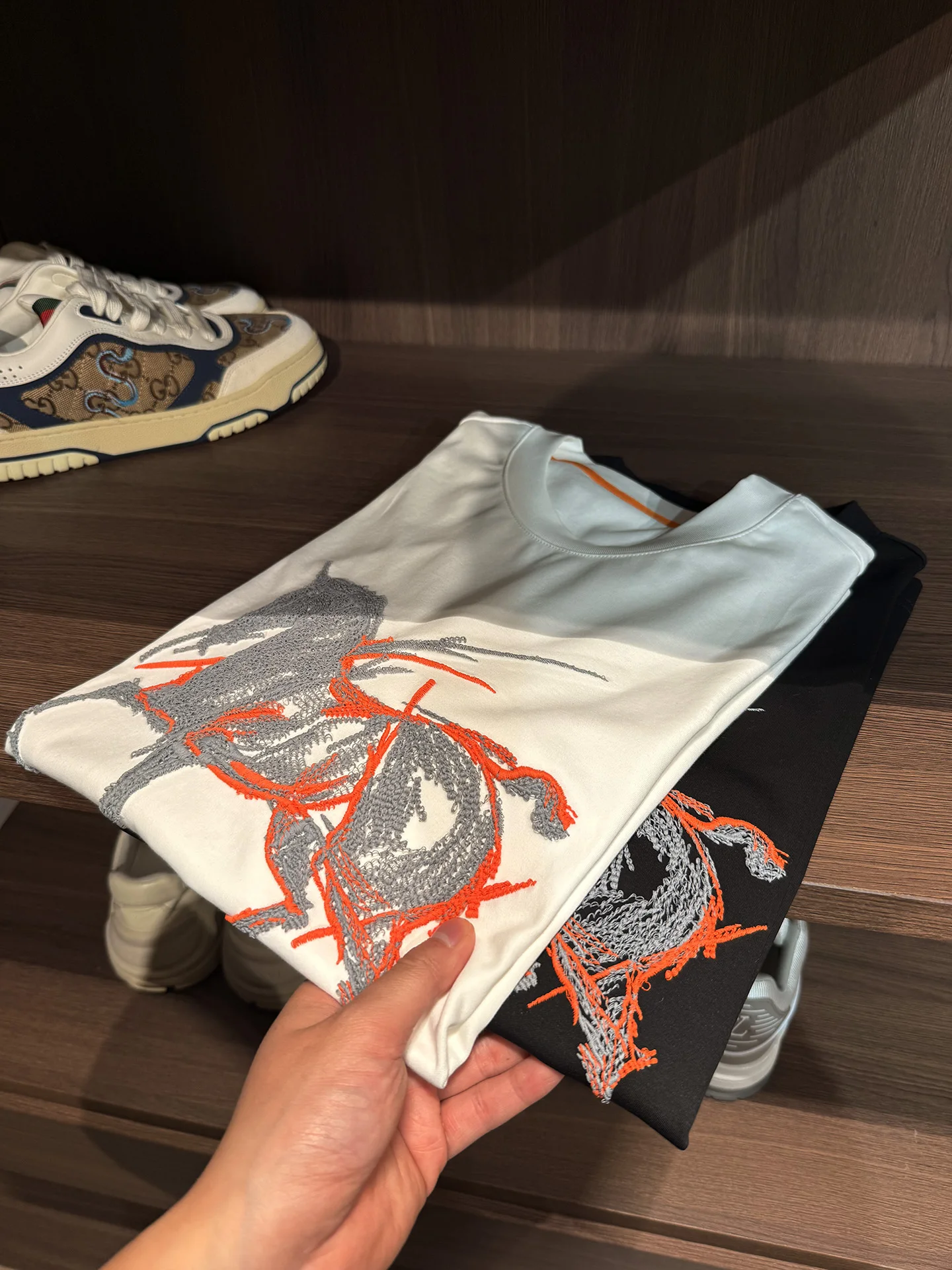 

Мужская футболка Ele из чистого хлопка с вышивкой, комфортная, с коротким рукавом, BALMIE, стандартный крой, охлаждающая, нелиняющая, приятная для кожи.