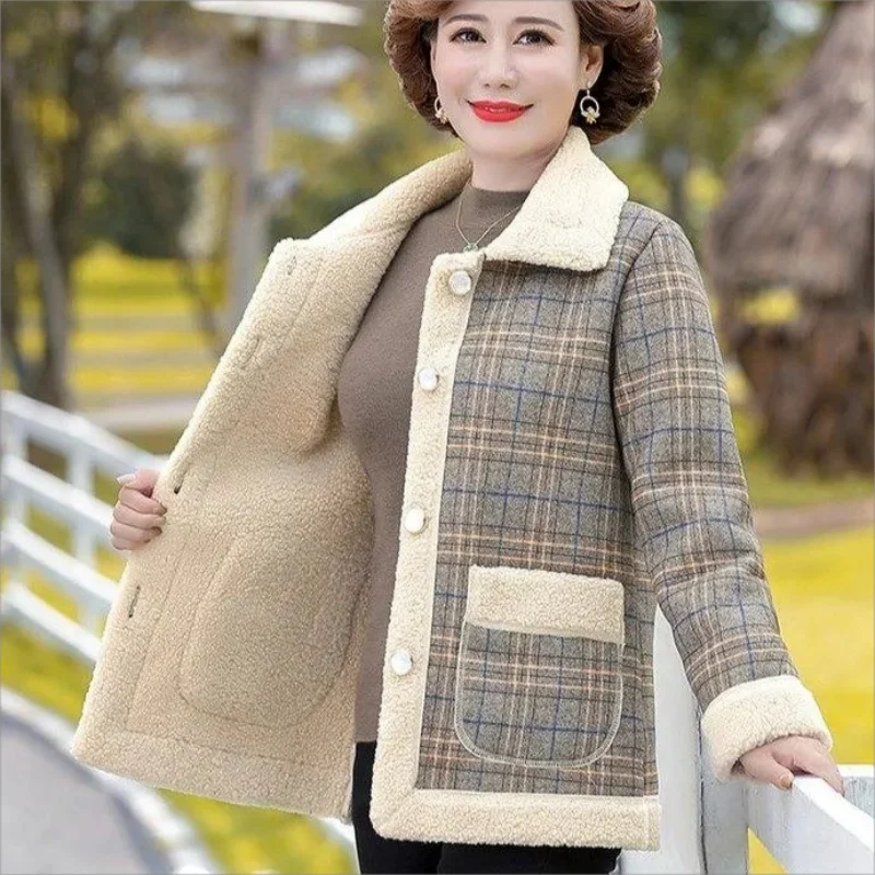 

Autumn and winter women's granular fleece jacket polar fleece warm winter cotton-padded coat Middle-aged women's parka