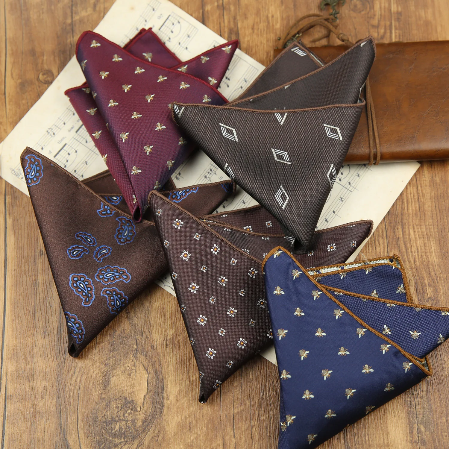 23CM Plaid Brown Pocket Square Mens Formal Dress Suit Handkerchief Polyester Flower Cartoon Hanky Wedding Party Tuxedo Cravat