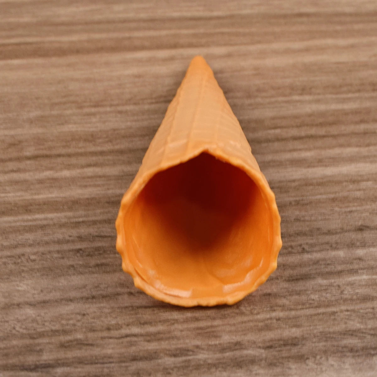 1Pc Realistic Simulation Crispy Ice Cream Cone Fake Food Model Photo Prop Dessert Shop Display Decoration