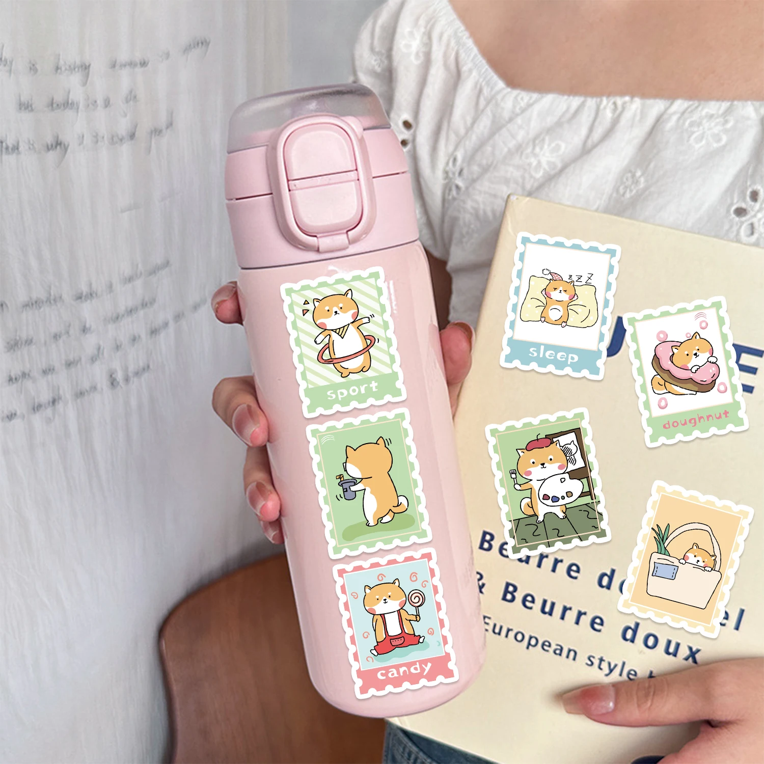 漫画の動物のステッカー,防水PVCステッカー,ラップトップ,スケートボード,車,犬のスタンプ,キュートで面白い,50個