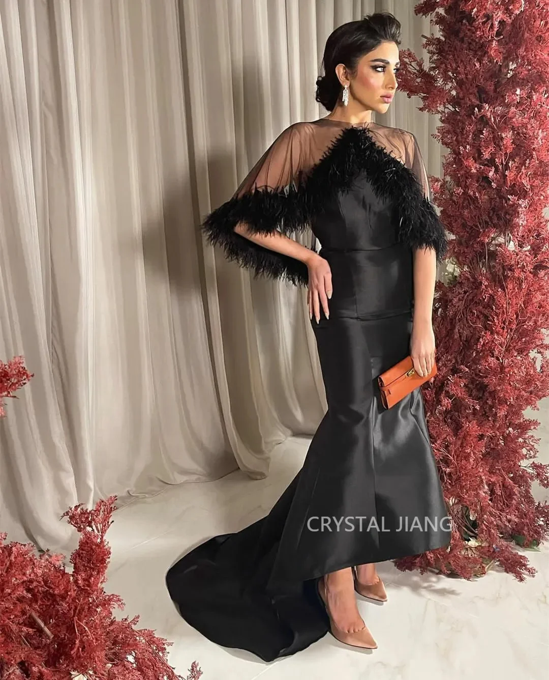 Vintage Long V Neck Satin Evening Dresses Half Sleeves with Feathers Mermaid Sheath Sweep Train Arabic Evening Dress